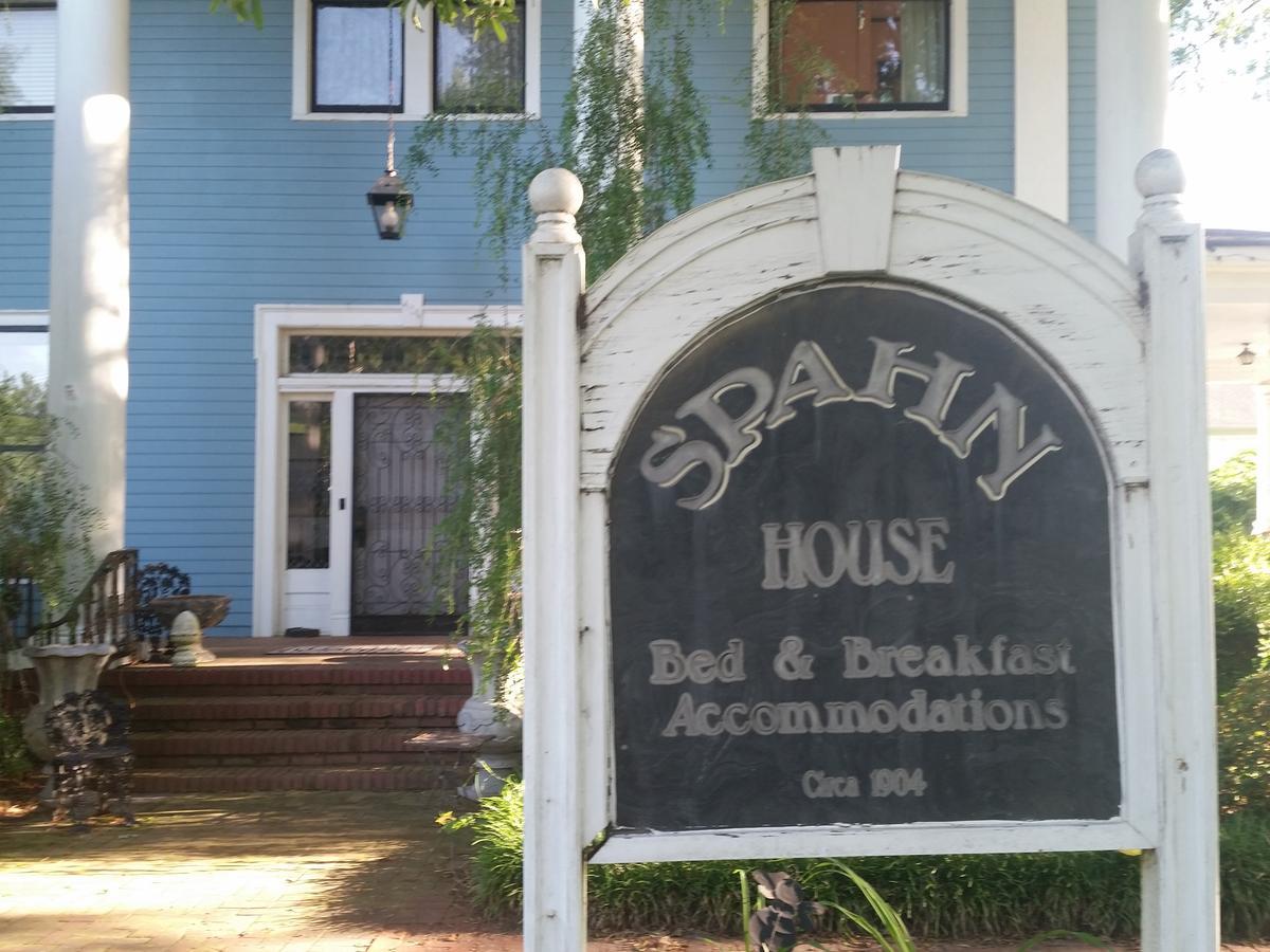 Spahn House Bed And Breakfast 세나토비아 외부 사진