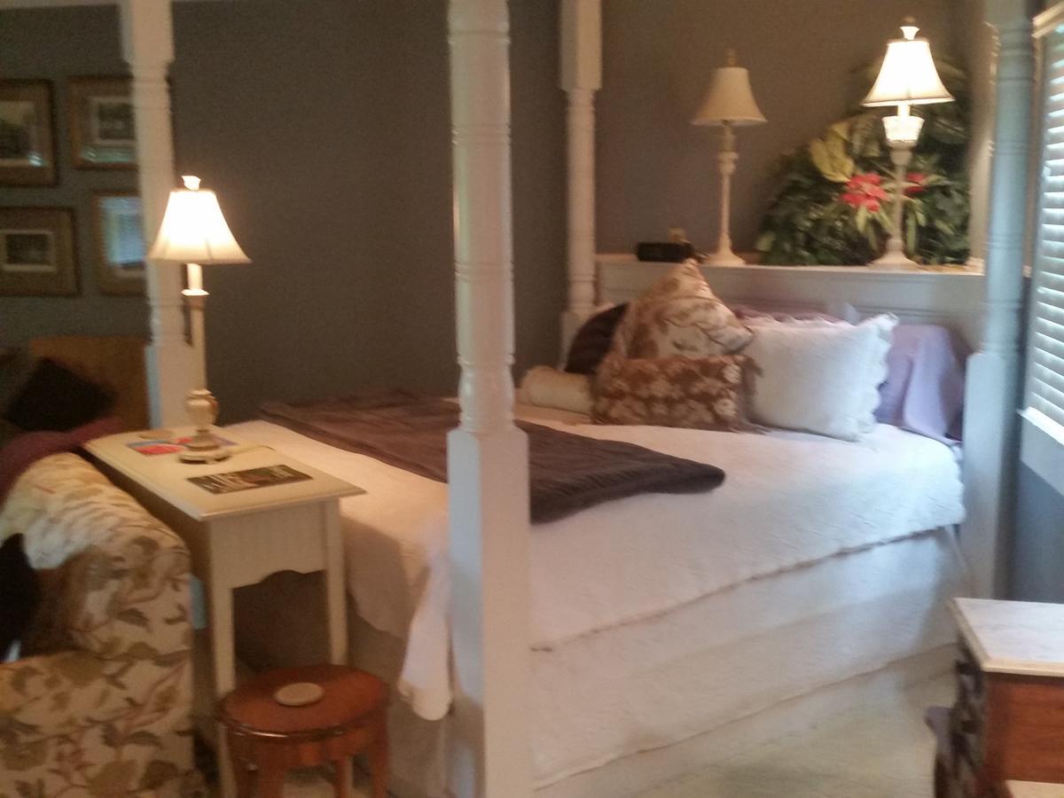 Spahn House Bed And Breakfast 세나토비아 외부 사진